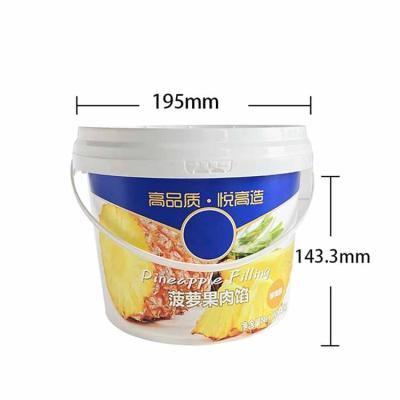 China Recyclable round cold slot heavy duty pp plastic bucket with lids handle plastic ice cream jam packaging iml box for sale