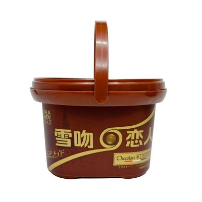 China 500ml Recyclable Frozen Yogurt Tub With Lids And Handle Custom Design IML Printed Logo Plastic Ice Cream Containers for sale