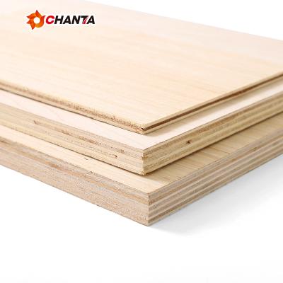 China Modern 2.2mm 3mm FSC certified e0 e1 e2 customized ev white poplar plywood for decoration for sale