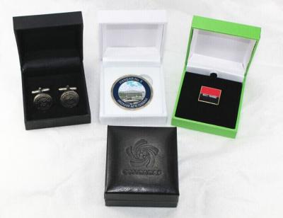 China Europe custom velvet badge box for coins and medal metal pins with screen printing logo for sale