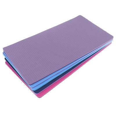 China Non-slip/durable/washable/waterproof comfortable surface 4 thickness customized 6 8 by 10mm non slip strip yoga mat for yoga exercise for sale