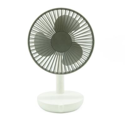 China Office Lower Noise Home Use Personal Portable USB Rechargeable Quiet Mini Tabletop Fan for sale