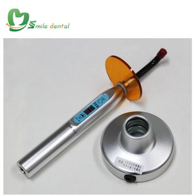 China Dental Area Dental Treatment Lightweight Wireless Treatment Light for sale