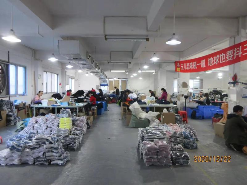 Verified China supplier - Yiwu Gangyan Clothing Firm