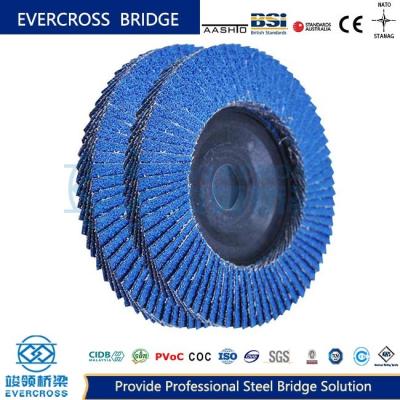 China Warm verkrijgbaar Flap Disc Calcined Bladed Polishing Wheel 100mm Grootte Gepolijste roestverwijder Te koop