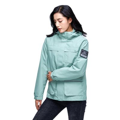 China Autumn and winter waterproof anorak stripper women's breathable QUICK DRY jackets and coats for sale