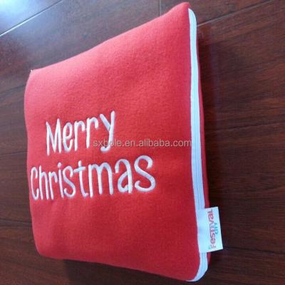 China 100% Polyester Spring Autumn Winter Christmas Embroidered Knitted Solid Color 2 in 1 Pillow Cover for sale