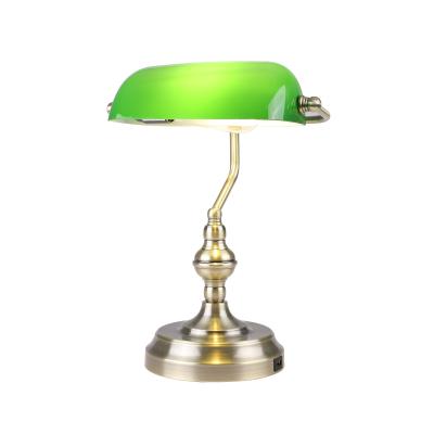 China Modern Luxury Nordic Vintage Bed Side Dimmer Switch Decorative Touch Control Dimmable USB Port Metal Lead Glass Shades Study Table Lamp for sale