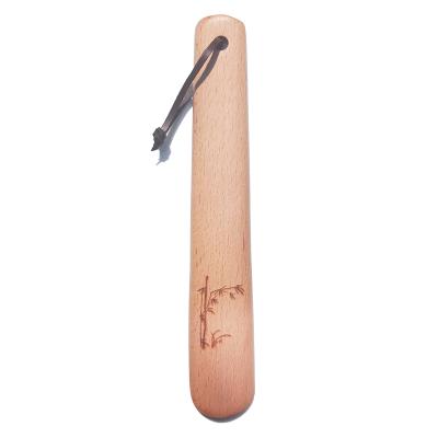 China Big Stock Beech Wood Comfortable High Quality Soft Paint Logo Printed Long Handle Shoe Horn Aid Pusher Spoon for sale