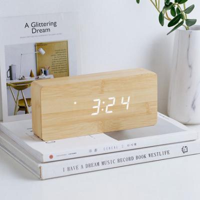 China Classes wholesale price modern decorative custom wooden digital kids smart led light alarm clock for sale