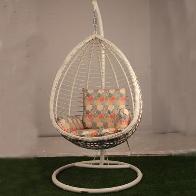 China Metal Swing Chair Best Selling Outdoor Hanging Egg Chair Rattan Patio Swing Chair Used Outdoor Garden Furniture for sale