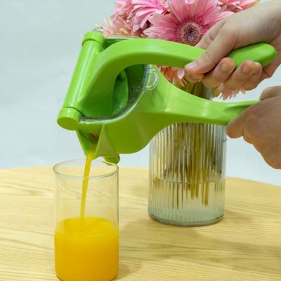 China Handheld Hot Handheld Green Orange Lemon Lime Extractor Amazon Citrus Squeezer Manual Citrus Squeezer for sale