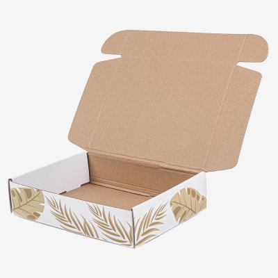 China Custom Recycled Materials Bargain Price Biodegradable Environmental Compostable Kraft Paper Clothing Ad Corrugated Packing Box for sale