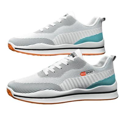 China 2021 new fashionable light weight men's shoes fashion mesh texture weaving sports shoes comfortable breathable fly shoes for sale