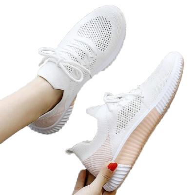 China Light Different Colors Custom Design Exquisite Light Weight Womens Fashion Sneakers Breathable Sneakers for sale