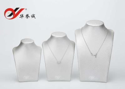 Chine Présentoir de collier de cuir d'unité centrale/portrait blancs pour l'affichage pendant à vendre