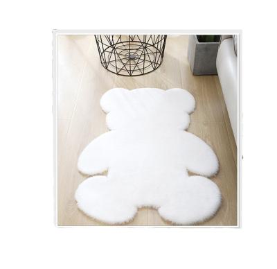 China Baby Viable Soft Room Rug Bear Plush Blanket Bedroom Water Absorption Shaggy Home Floor Mat Anti-Slip Blankets for sale