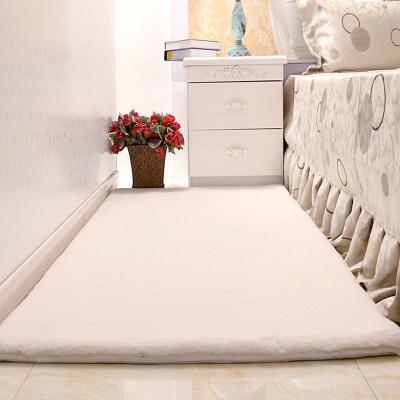 China Washable Faux RubbitFur Area Rugs Shaggy Plush Carpet White Home Washable Soft Floor Mat Rug Bedside Rugs For Bedroom Living Room 600*1200MM for sale