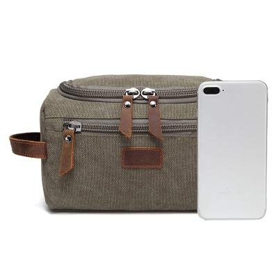 China Spacious Durable Canvas Men's Travel Wash Toiletry Bag Lightweight Toiletry Bag for sale