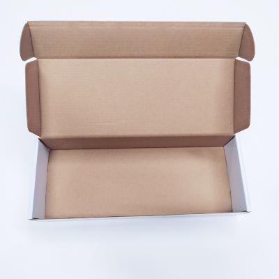 China Recycled Pure White Corrugated Folding Materials Box Logo Custom Free Samples for sale