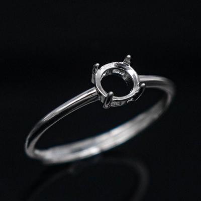 China CLASSIC S925 Blank Ring Mount Base Setting Round Waist Hole With Prongs And Zircons Sterling Silver Blank For Inlay for sale