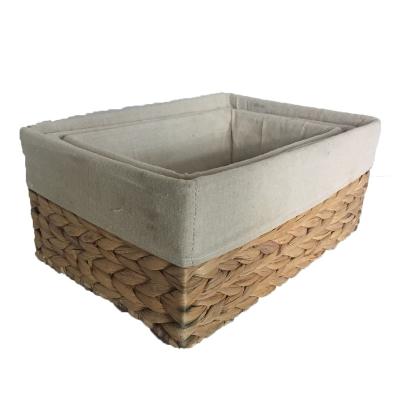 China Sustainable Hyacinth Woven Straw Cube Baskets Water Bins With Liner For Cabinet Breadfruit Set 3 for sale