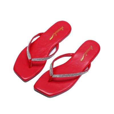 China Fashion Trend Plus Size Summer Slippers Women New Shape Crystal Casual Flip-Flops for sale