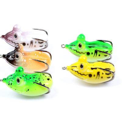 China PVC Silicone CWFG01 Soft Frog Fishing Lure 54MM 11.6G Soft Frog Bait Top Water with Hook Artificial Bait Lure for sale