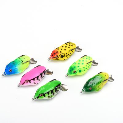 China Soft PVC Floating Ray Frog Lure 50mm13g Good Action Soft PVC Frog Fishing Lure Artificial Isca Bait With Top Water Mustad Hook for sale