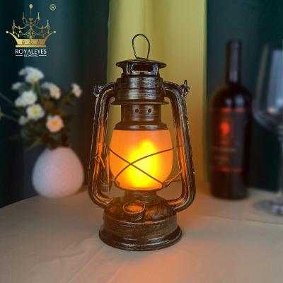 China Retro Kerosene Lamp Flame Kerosene Lantern Lamp Flame Vintage Iron Hand Dimmable Painting Flickering Table Table Retro Lamp Bronze Creative Industrial Bar Rechargeable for sale