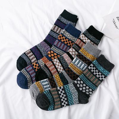 China 2021 Viable Hot Selling Amazon Low Price Sock Autumn Winter Thickening Classic Rabbit Socks RTS for sale