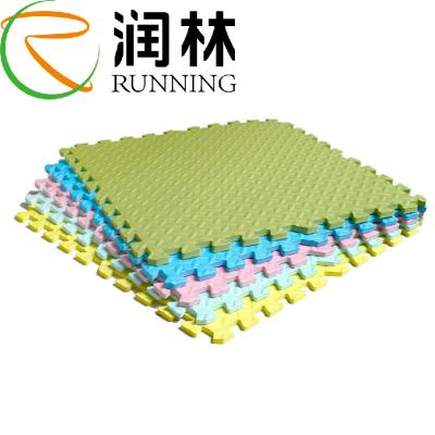 China Custom Design Gym Exercise Yoga Eva Foam Mat Non Toxic 60x60 For Fitness for sale