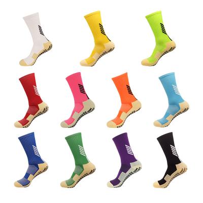 China New Men's Non-slip Towel S022 Breathable Medium Tube Adult Basketball Game Training Socks Football Sports Socks And Socks for sale