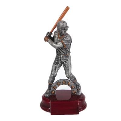 China Europe Resin Opens Baseball Player Figure Statue For Trophy for sale