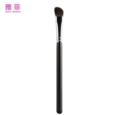 China A43 Diagonal Nose Eyeshadow Smudge Brush Oblique Head Contour Eyeshadow Brush for sale