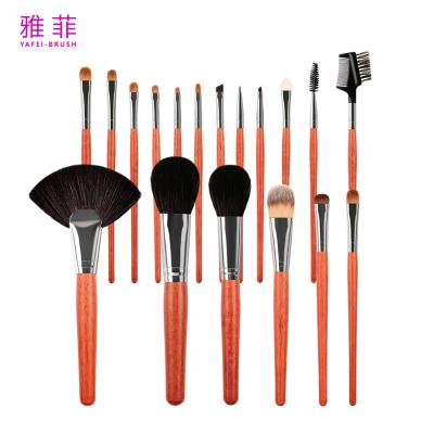 China Premium Professional 18pcs Makeup Brush Set With Storage Bag for sale