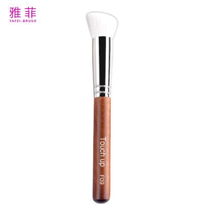 China Fluffy Dense White Natural Goat Hair Makeup Brush Powder Makeup  Brush for sale