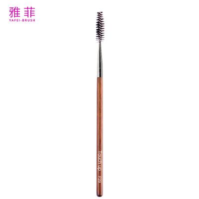 Chine F29 Brosses pour maquillage du visage et des cheveux synthétiques à cils bouclés Brosses à poignée en bois à vendre