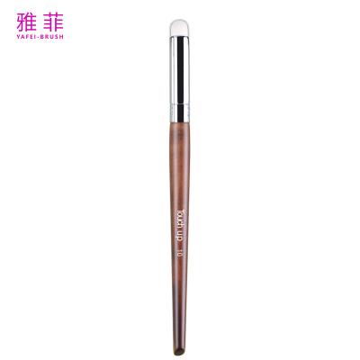 Chine Touche 10 brosse à lèvres professionnelle tête ronde concealer personnalisé rouge à lèvres brossage de tache brosse mélangeuse de lèvres à vendre