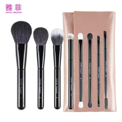 China 286A18508 8 Pieces Professional Makeup Brush Set With Bag Contour Powder Concealer Blush for sale