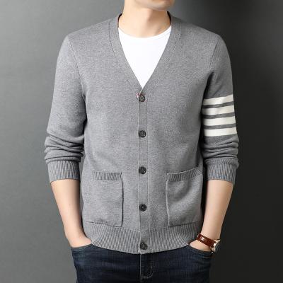 China Plus Size Solid Color Anti Shrink Custom Long Sleeve Loose Cardigan Sweater For Men for sale