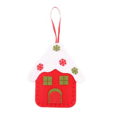 China New Non-Woven Christmas Tree Window Decorations Christmas Tree Window Atmosphere Decoration Fabric Small House Pendant for sale