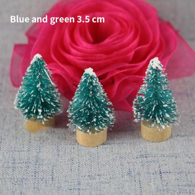 China Christmast Ornament Artificial Sisal Mini Christmas Tree Ornaments Home Wholesale Christmas Decorations Tree Decorations for sale