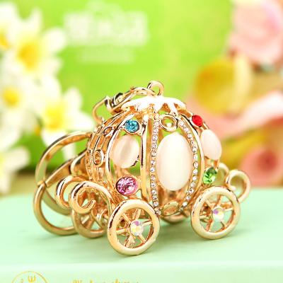 China Creative Cute Female Metal Ring Key Chain Pendant Bag Key Chain Car Pumpkin Rhinestone Key Chain Korean Version Promotion Gift for sale