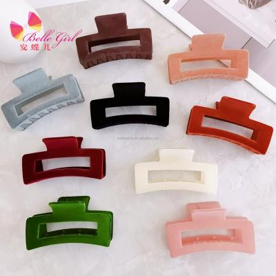 China BELLEWORLD Fashion Retro Non Slip Matte Velvet Plastic Hair Claw Clip Square Clamp 10cm Simple Classic Hair Wholesale For Women for sale