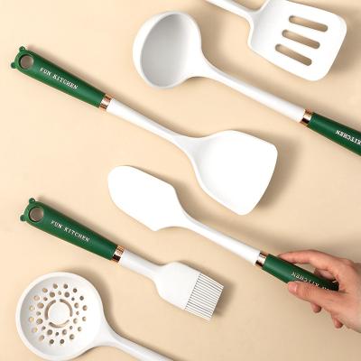 China Home Kitchen Kitchen Gadgets 2023 Kitchenware Unique Products Cooking Tool Sets Kitchens Utensils Set Cookware Sets for sale