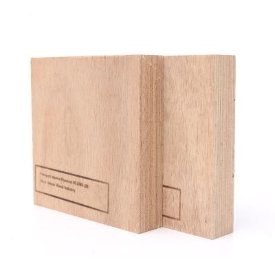 China Modern Phenolic Board Shuttering Waterproof Construction Plywood Pine Film Faced Commercial Plywood Plywood for sale