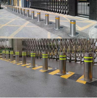 China Cylindrical Hydraulic Retractable Bollards Semi Automatic Car Park Bollards for sale