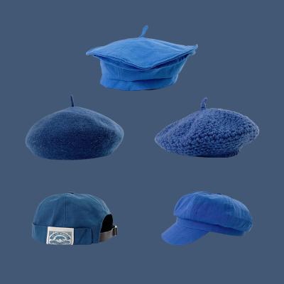 China COMMON Winter Hat Women / Men Knitted Hat Warm Beanie Hats for sale