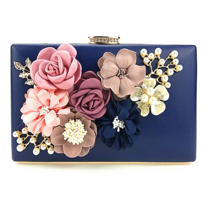 China High quality hot sale makeup vintage cosmetic clutch bag evening women flower clutch bag, evening clutch purse for sale